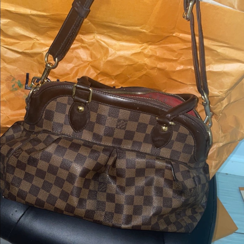 Louis Vuitton Purse